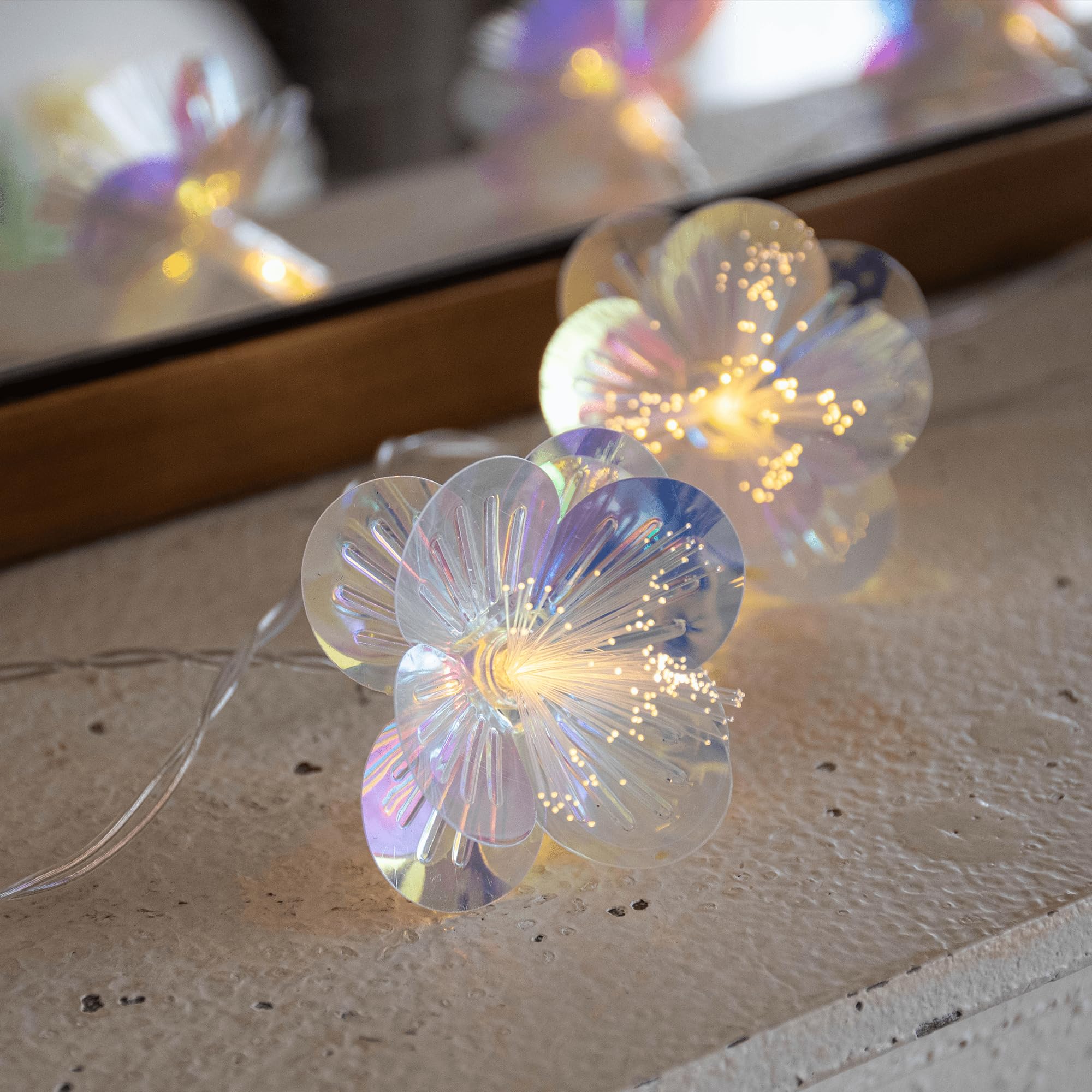 Amazon.com: YOLIGHT Fiber Optic Flower String Lights Battery